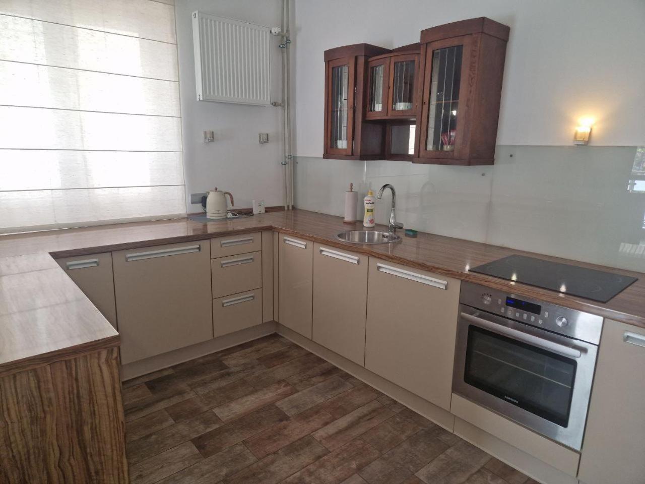 View Apartment *