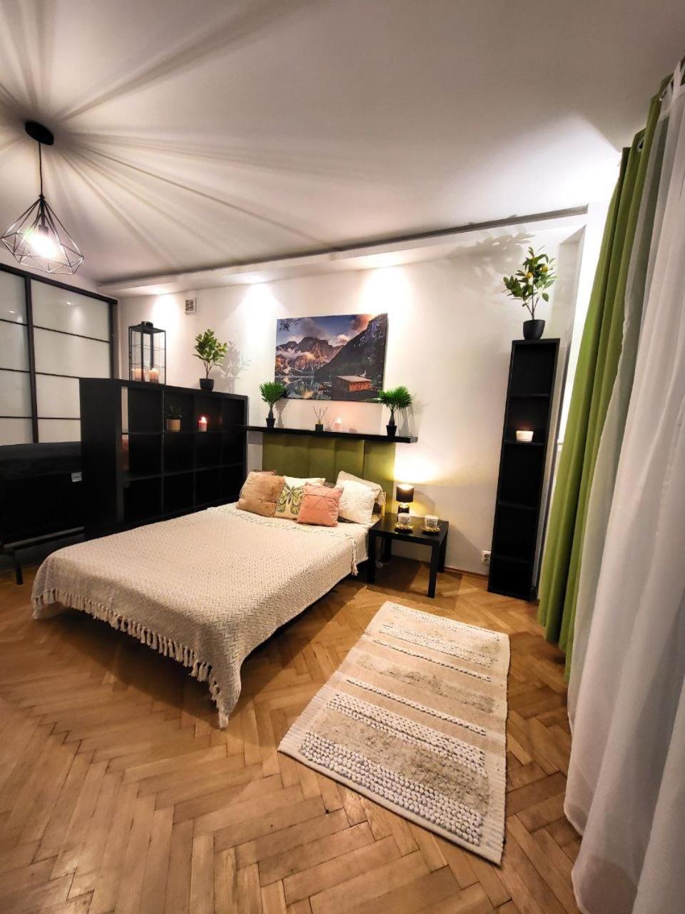 View Апартаменти Варшава